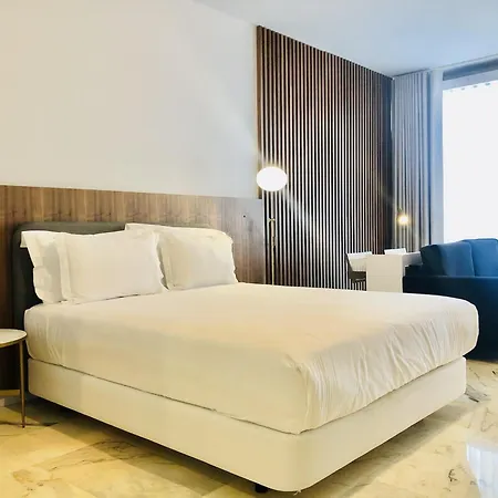 Near Sao Bento Train Station * 포르투