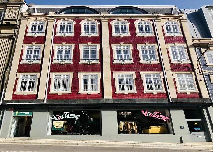 Near Sao Bento Train Station Apartment *